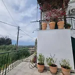 Gwgw\'S House
