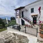 Gwgw\'S House