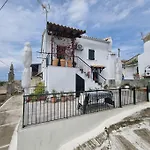 Gwgw\'S House