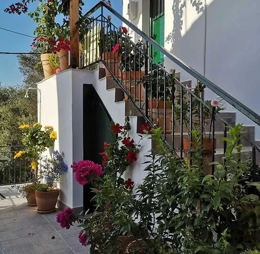 Gwgw\'S House